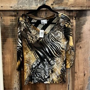 Lynn Ritche Silver Top- 💯 Silk-NWT